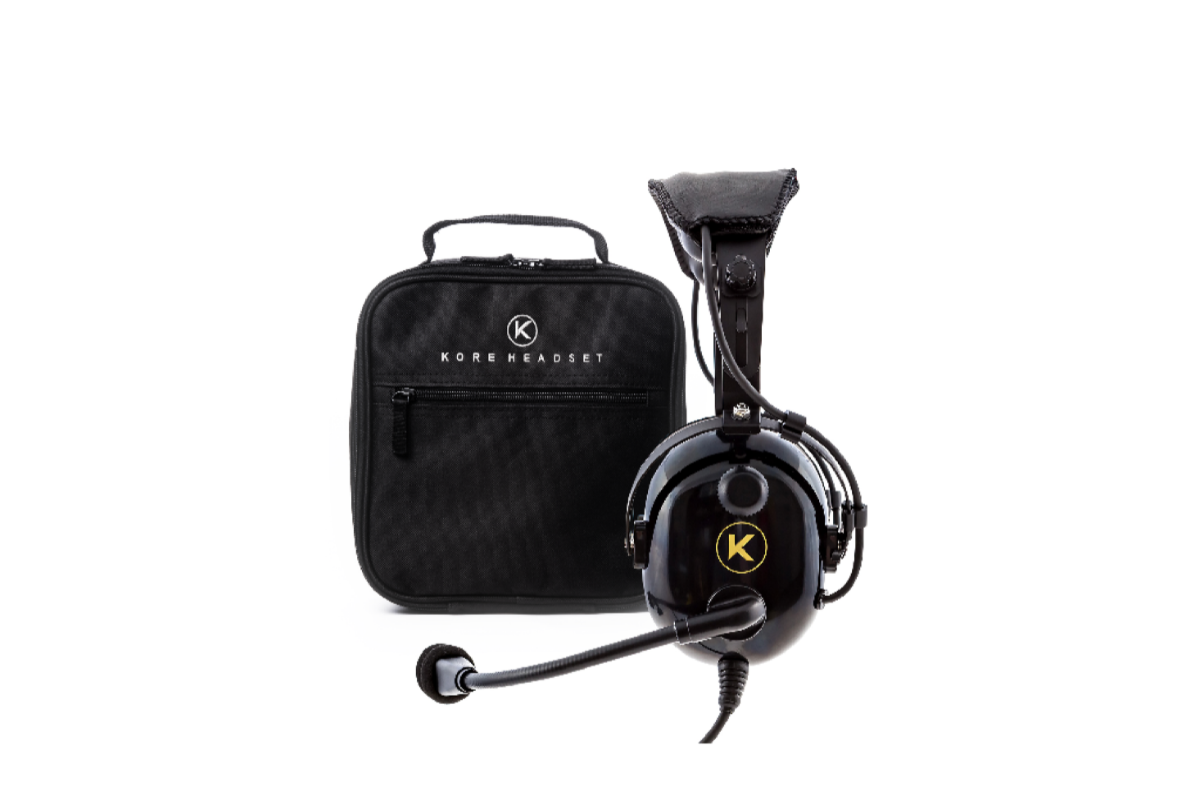PNR vs ANR Headsets: Which Suits Best for Student Pilot?
