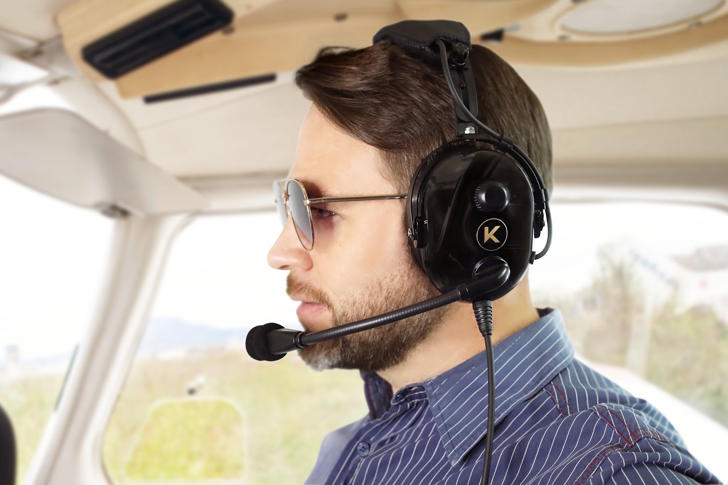 Choosing the Right Aviation Headset: The Must-Checklist