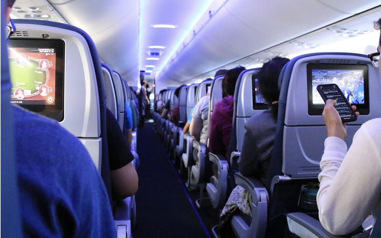 What Happens If You Don’t Put Your Phone in Airplane Mode? - KORE HEADSET LLC