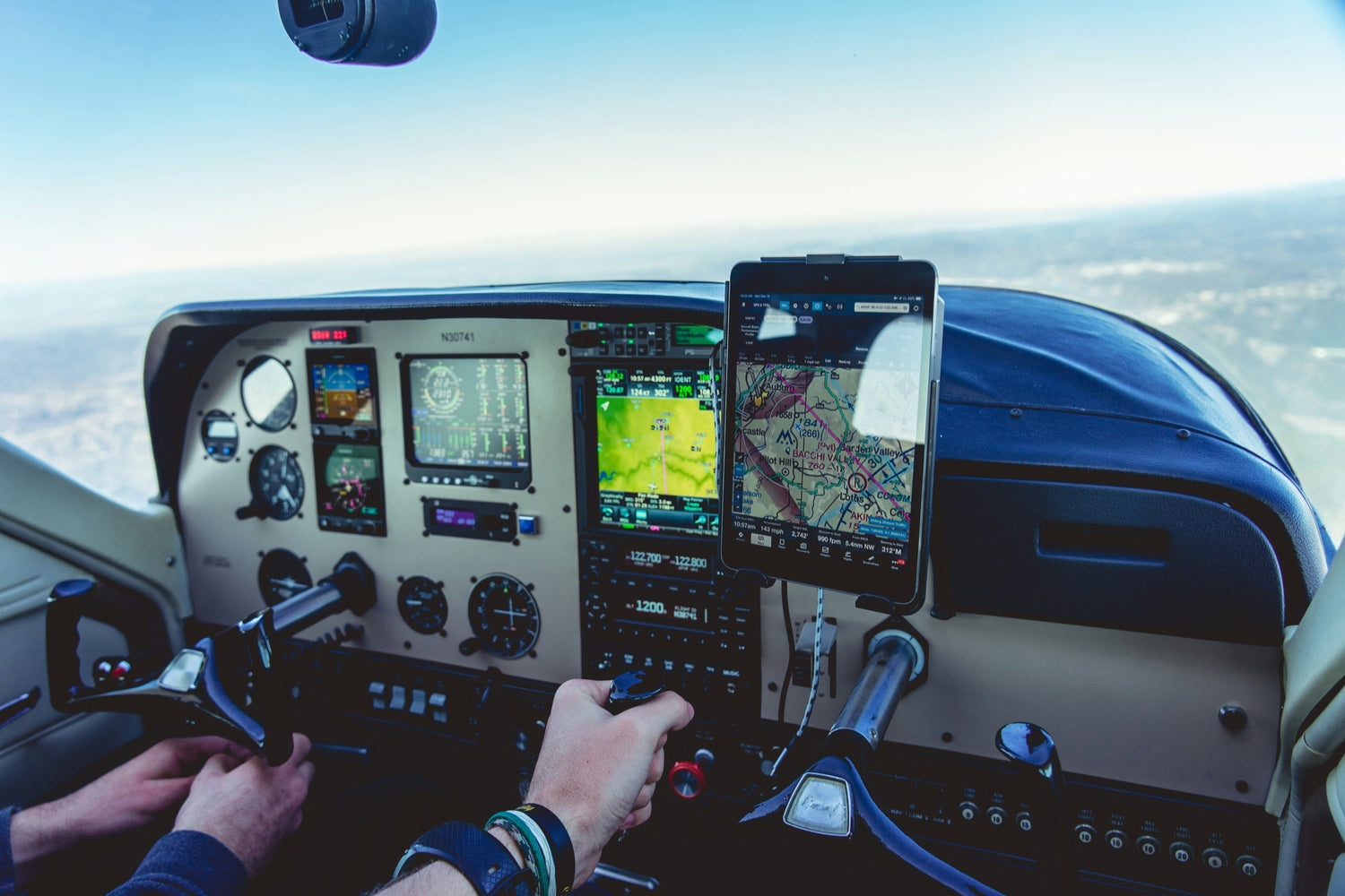 When Is the Best Time to Start Flight Training?